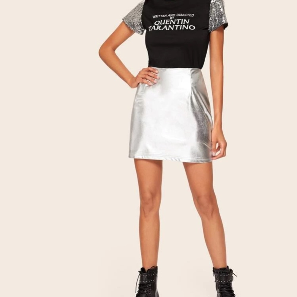 Metallic Mini Skirt - Picture 4 of 5